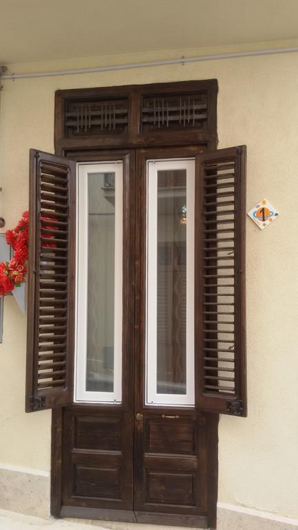 דירות קאסטלמארה דל גולפו Casa Marte מראה חיצוני תמונה